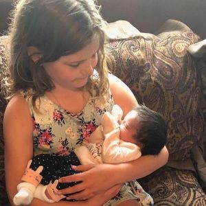 Meet your Posher, Abby